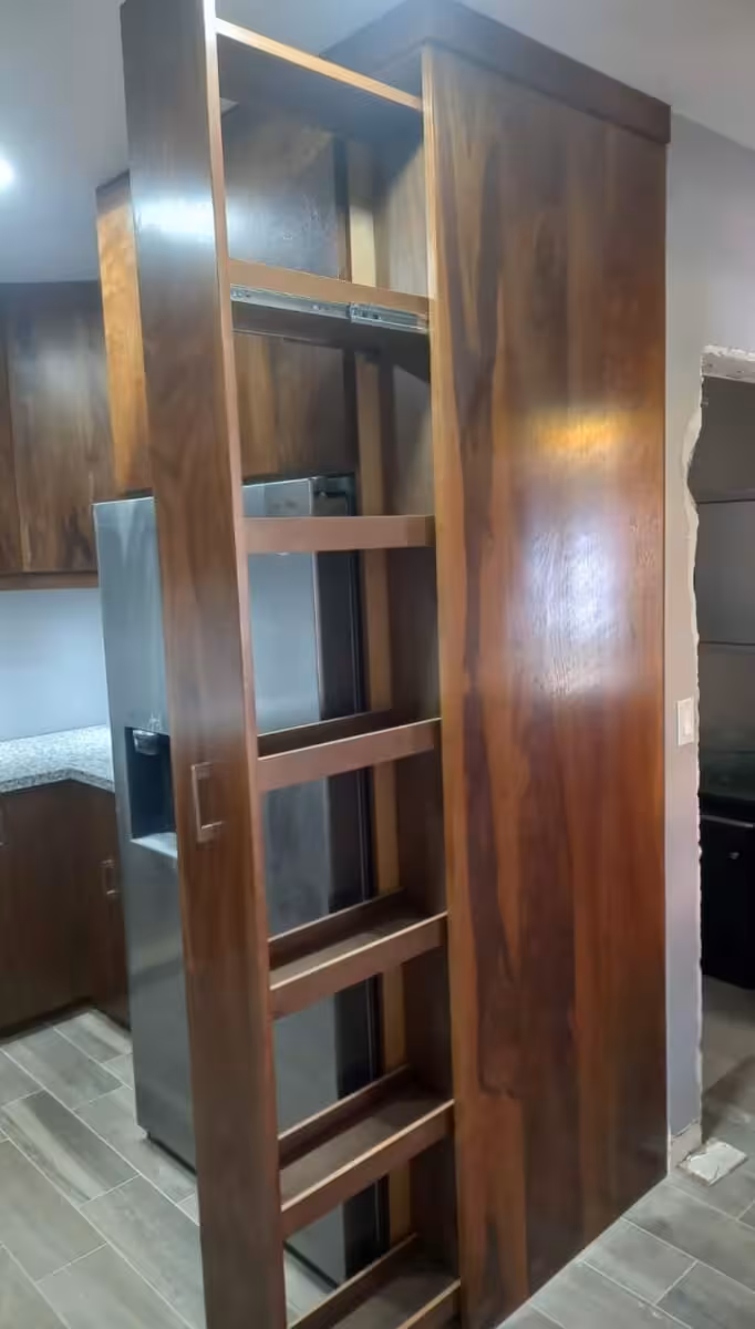 Cocina de nogal: renueva tu espacio imagen 5