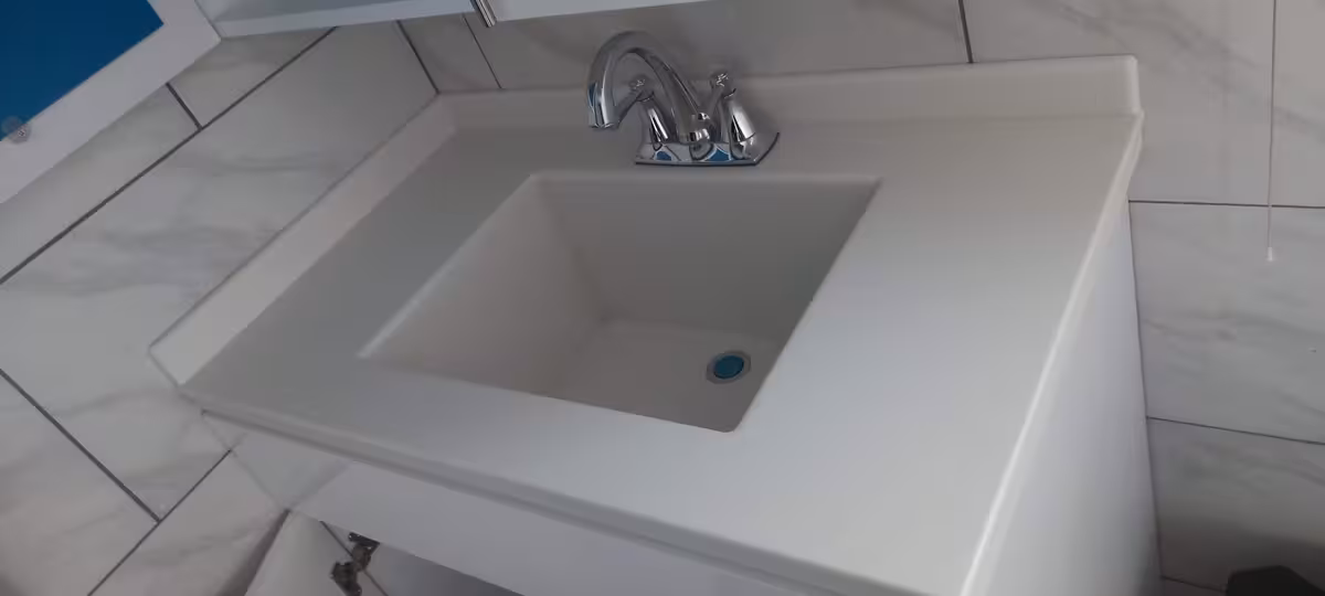 Gabinete de baño en triplay de birch imagen 2