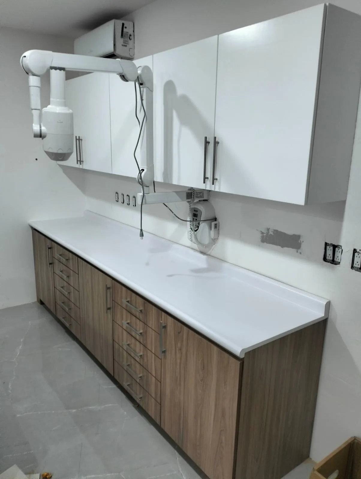 Gabinetes para consultorio dental
