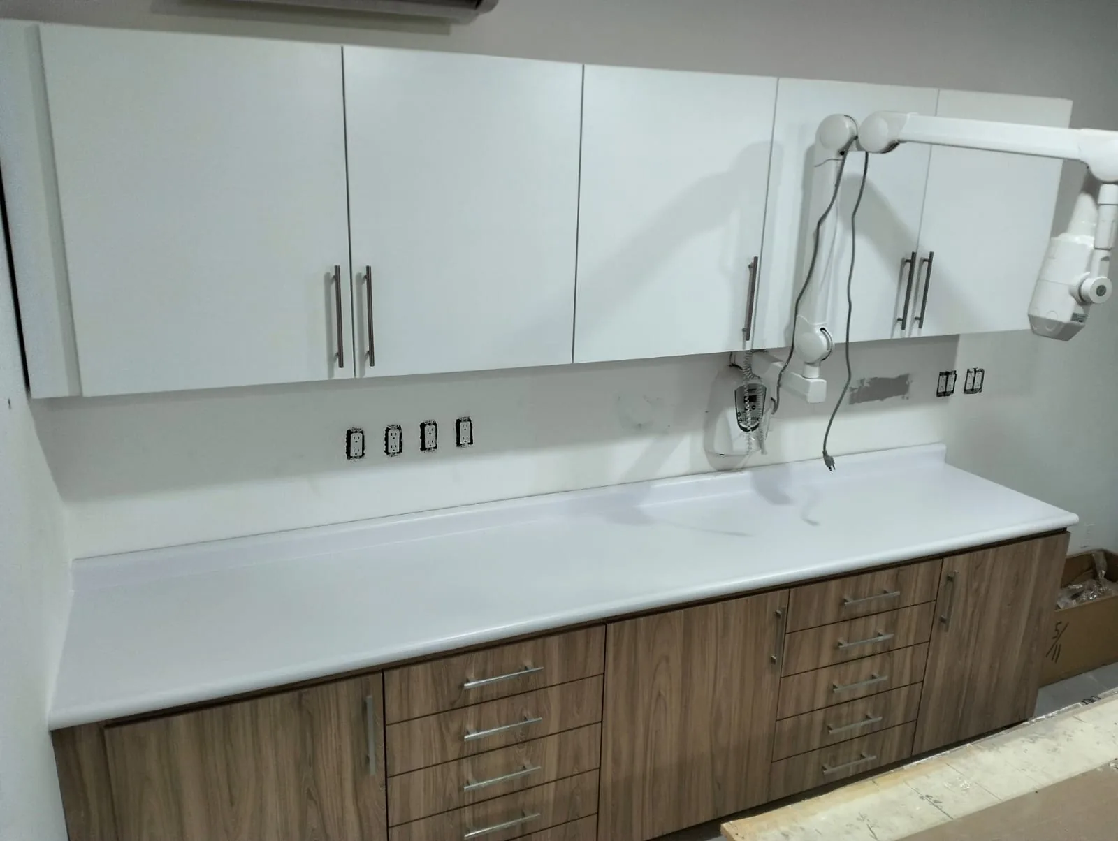 Gabinetes para consultorio dental imagen 3
