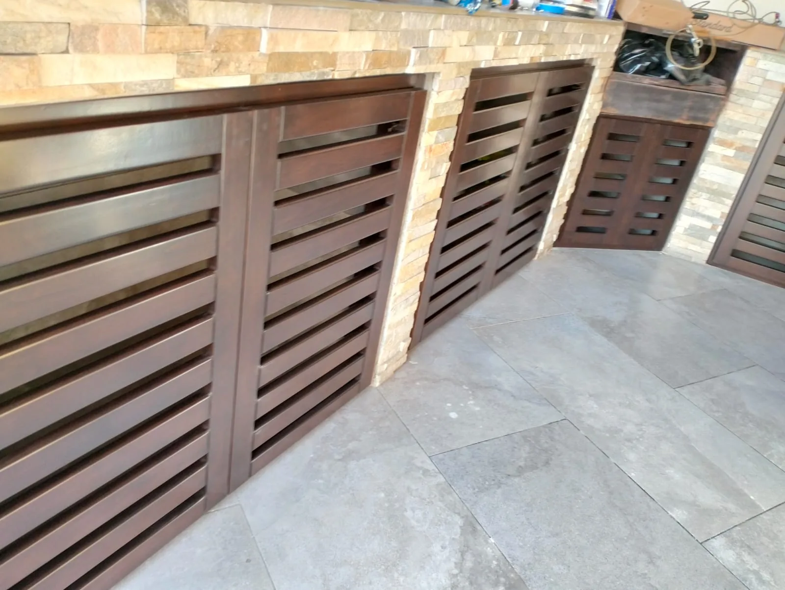 Puertas de alder para patio exterior