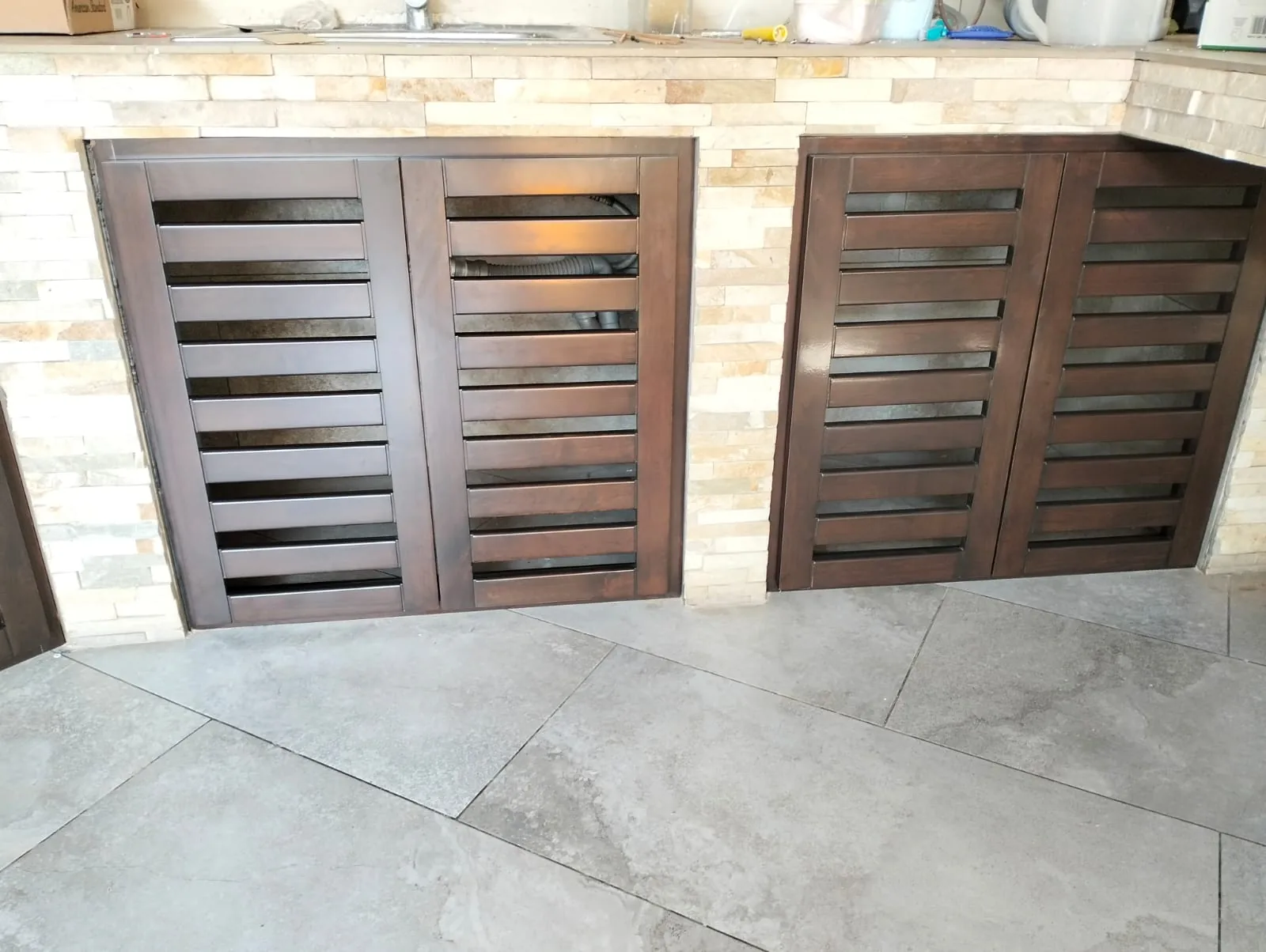 Puertas de alder para patio exterior imagen 2