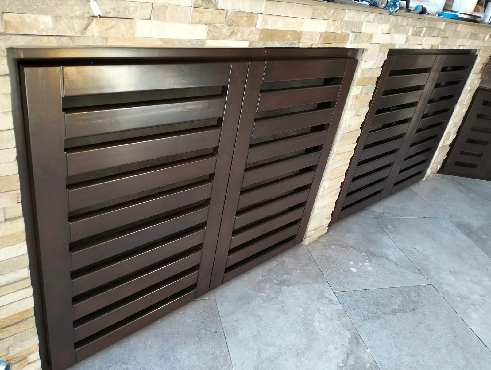 Puertas de alder para patio exterior imagen 4